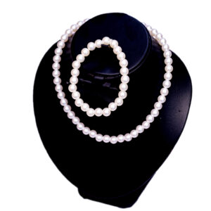 3 PIECE PEARLS JEWELRY