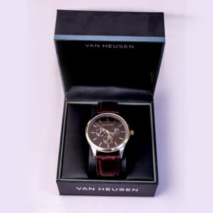 VAN HEUSEN