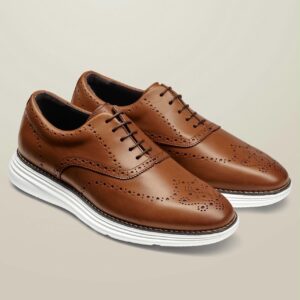Charles Tyrwhitt Evo Light- Brown