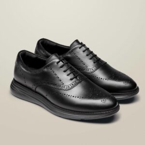 Charles Tyrwhwitt EVo Light